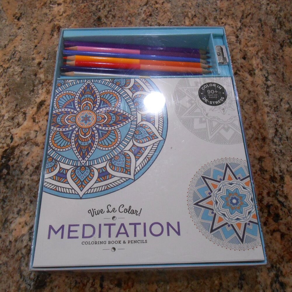 NIB "Vive Le Color" meditation coloring book kit.